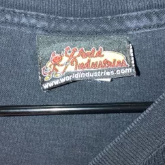 Vintage World Industries Black T Shirt Size Large - Picture 3 of 3